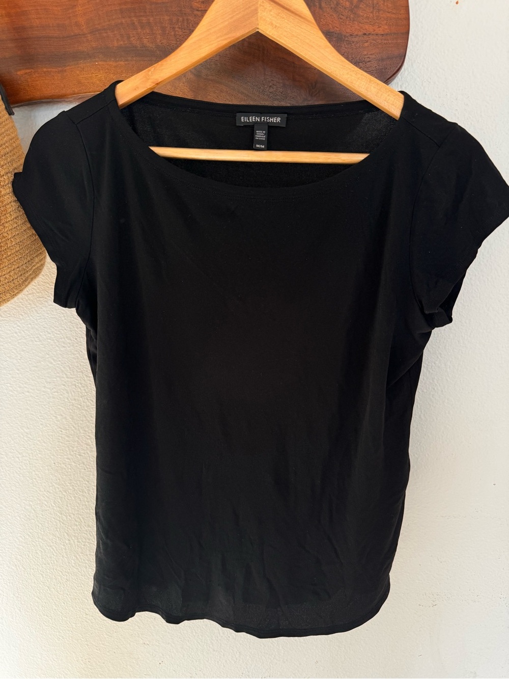 Eileen Fisher Black Stretch 100% Silk Jersey Scoop Neck Tee Size M